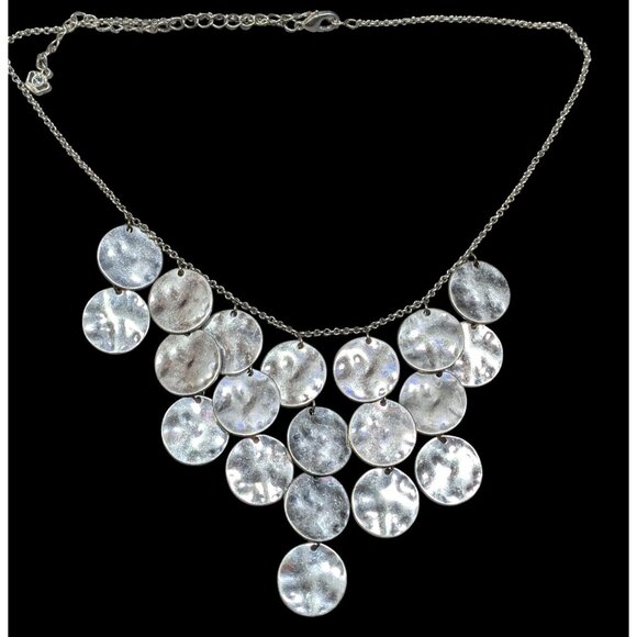 Premier Designs Hammered Silver Tone Disc Fringe Necklace - Picture 1 of 6
